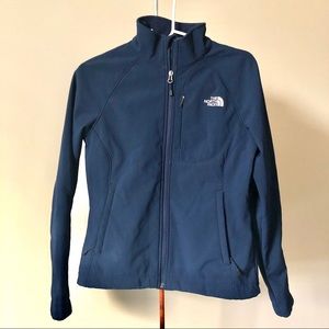SOLD The North Face Apex Women’s Softshell Jacket